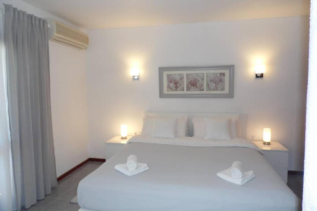 Happy House-Fantastic Holiday With All Amenities Albufeira Esterno foto